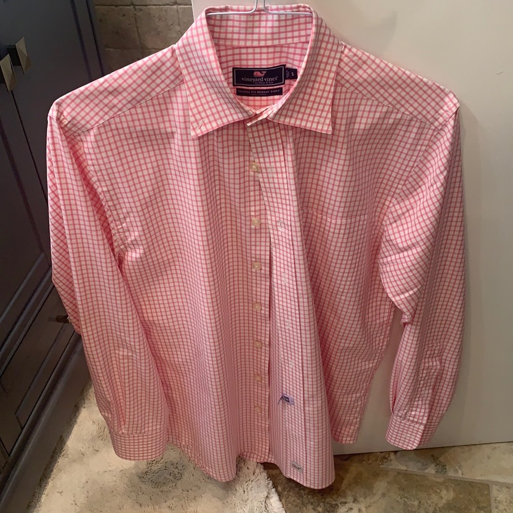 Vineyard Vines dress shirt